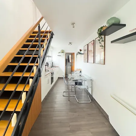 Duplex Cosy A 2 Min A Pied De Paris Avec 2 Terrasses 아파트 *