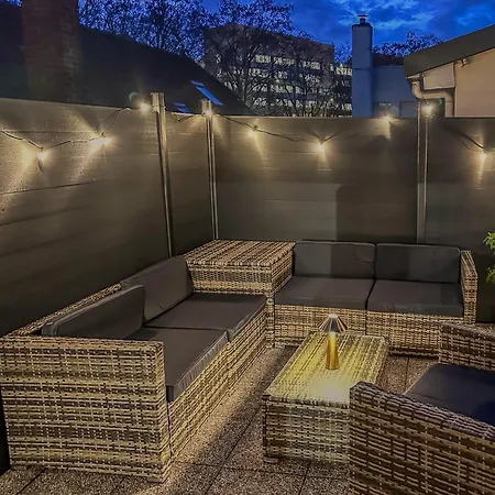 Duplex Cosy A 2 Min A Pied De Paris Avec 2 Terrasses *