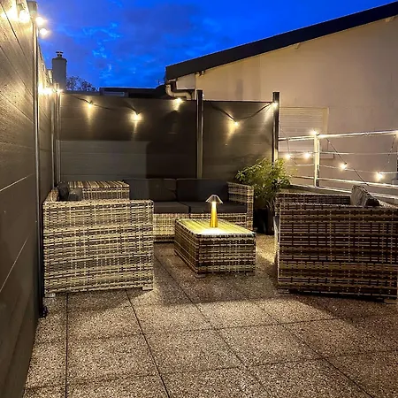 Duplex Cosy A 2 Min A Pied De Paris Avec 2 Terrasses 아파트 *