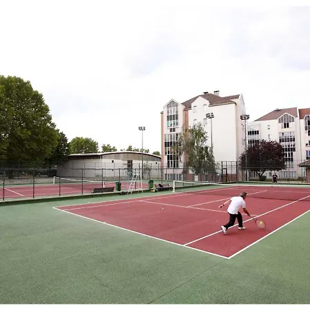아파트 Duplex Cosy A 2 Min A Pied De Paris Avec 2 Terrasses *